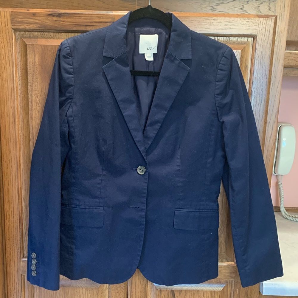 Size 8- Navy, J.Crew Blazer with Brown buttons